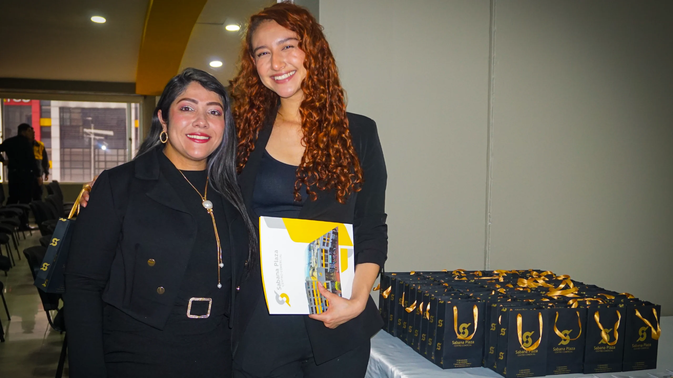 Equipo de trabajo sabana plaza1